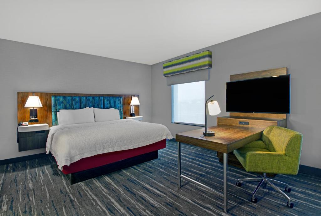 hotels syracuse new york hampton inn suites